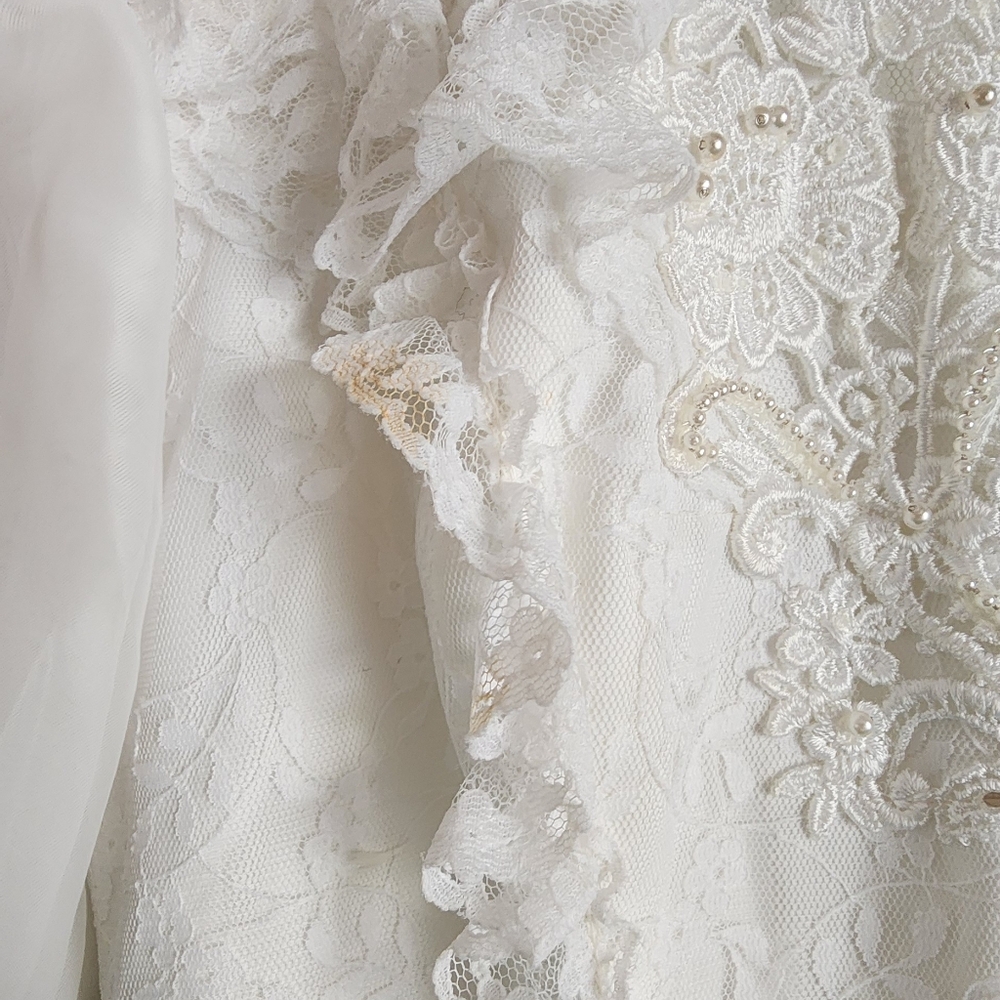 *RESERVED* Vintage Midsize Chiffon Long Sleeve Drop Waist Wedding Dress - Picture 4 of 7